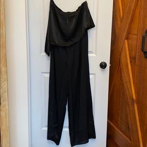 Lulus black Jumpsuit Size Large
